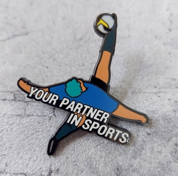 Huy hiệu cài áo số 45 -