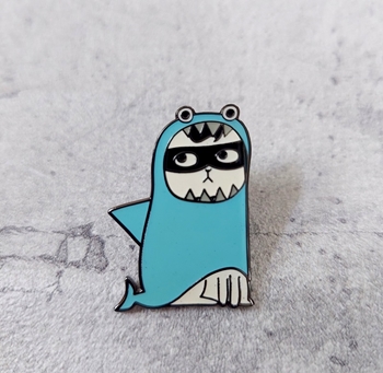 Huy hiệu cài áo số 61 -